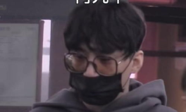 娱乐吃瓜君修手机