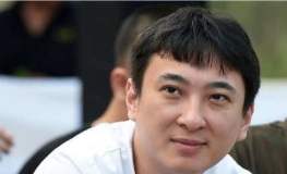 在娱乐圈一线吃瓜,揭秘明星幕后故事